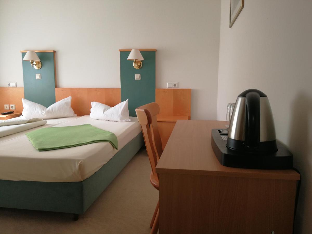 Hotel Prassberger Wangen im Allgaeu ภายนอก รูปภาพ